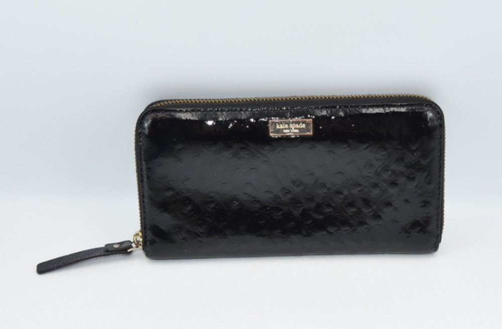 Kate Spade New York Neda Mofro Black Patent Leather Zip Around Large Wallet